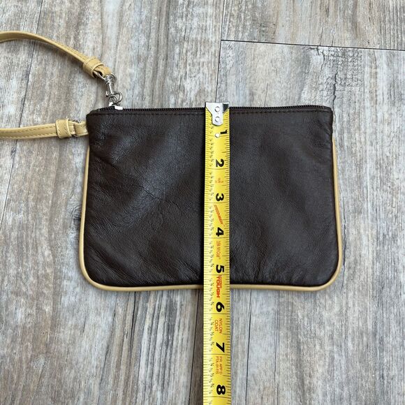 Newport News Leather Wristlet Wallet Brown and Yellow Vintage Zip - Picture 6 of 6